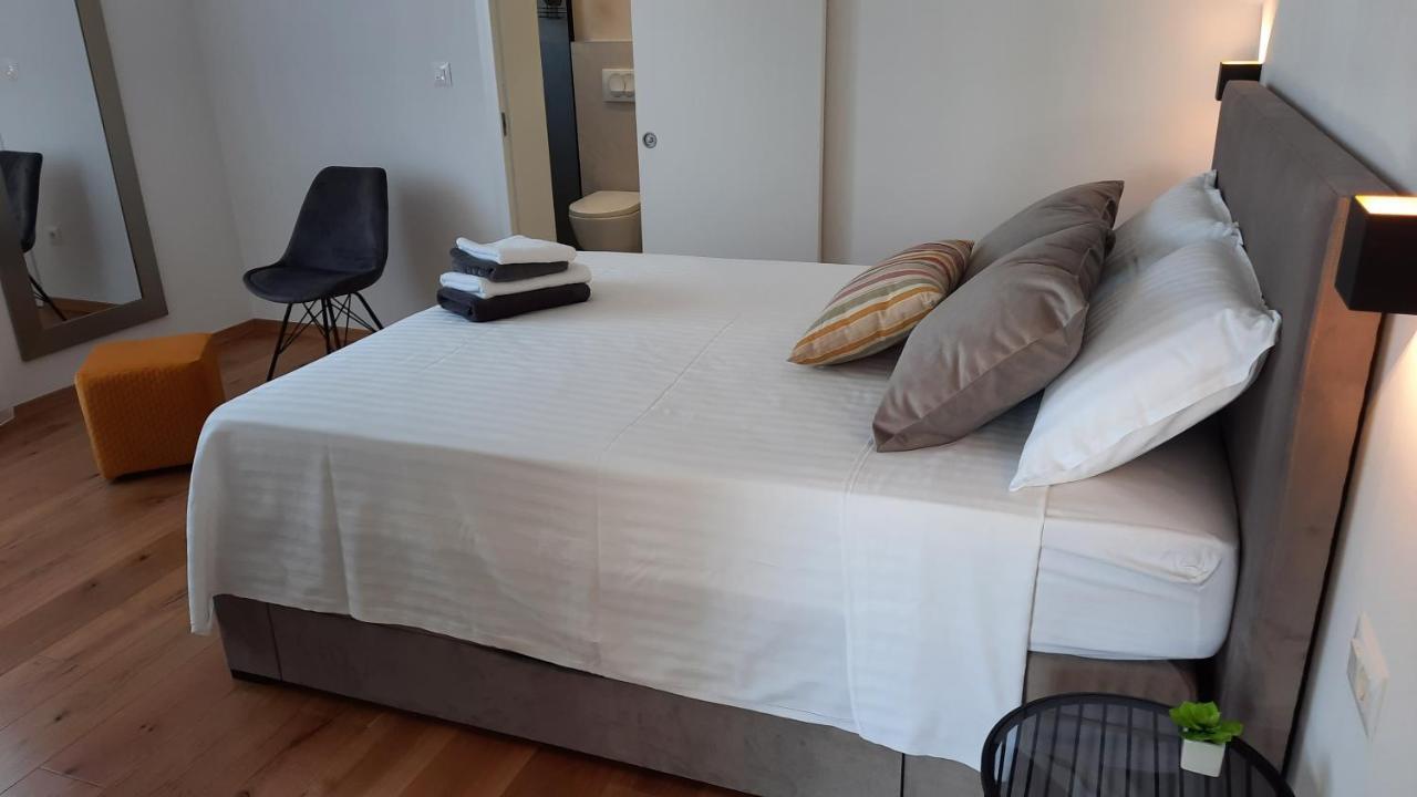 Luxury Apartments Marina View 沃迪切 外观 照片