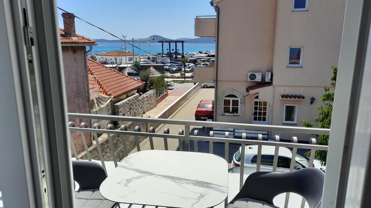 Luxury Apartments Marina View 沃迪切 外观 照片