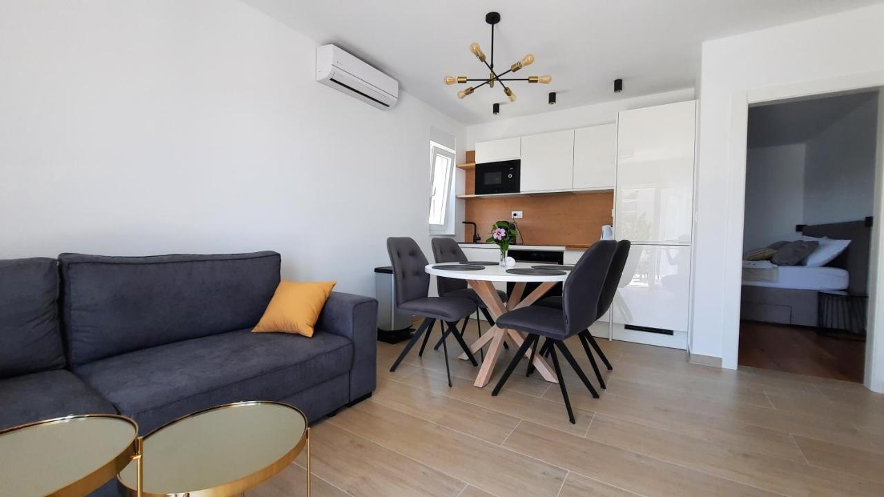 Luxury Apartments Marina View 沃迪切 外观 照片
