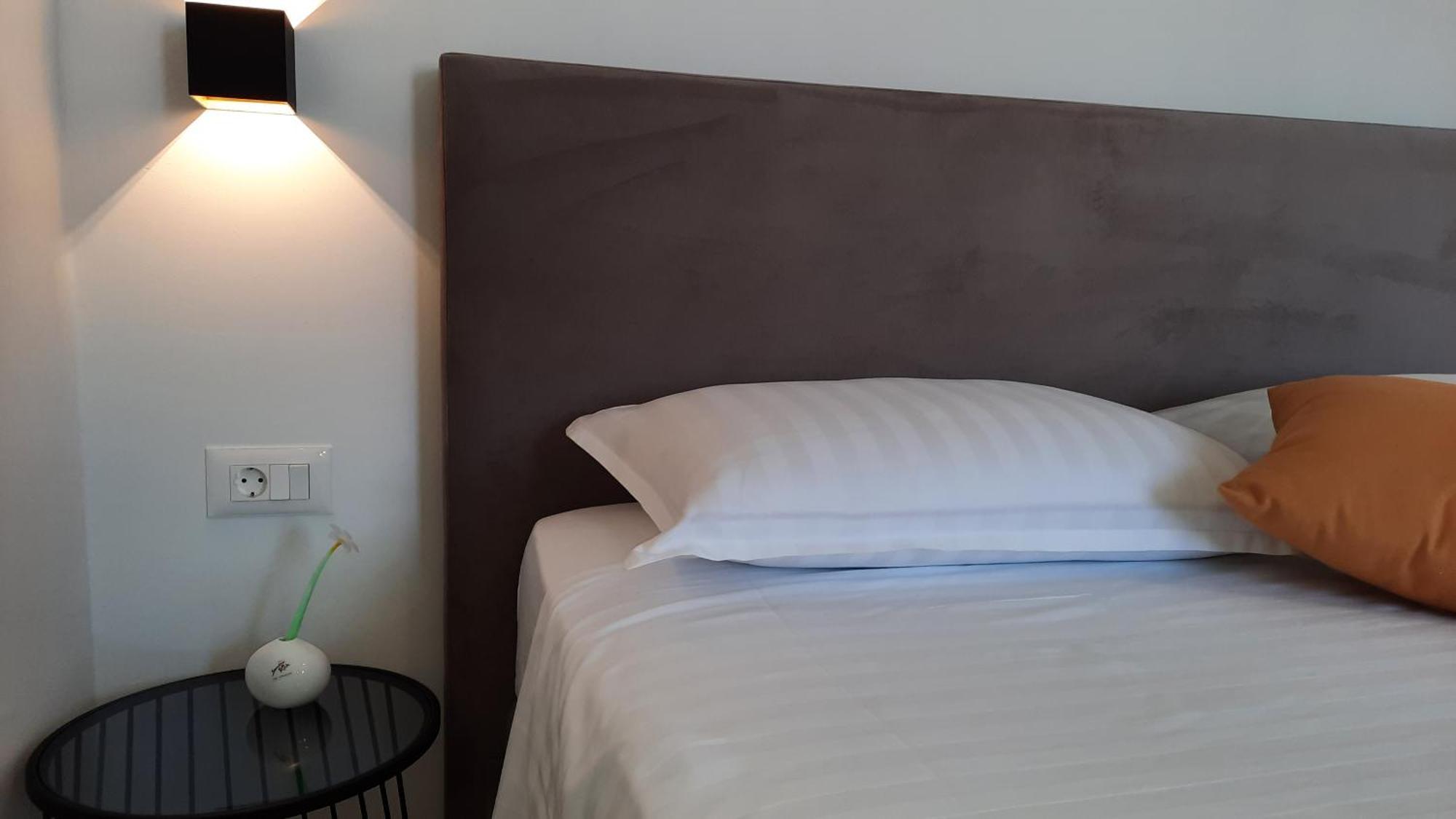 Luxury Apartments Marina View 沃迪切 外观 照片