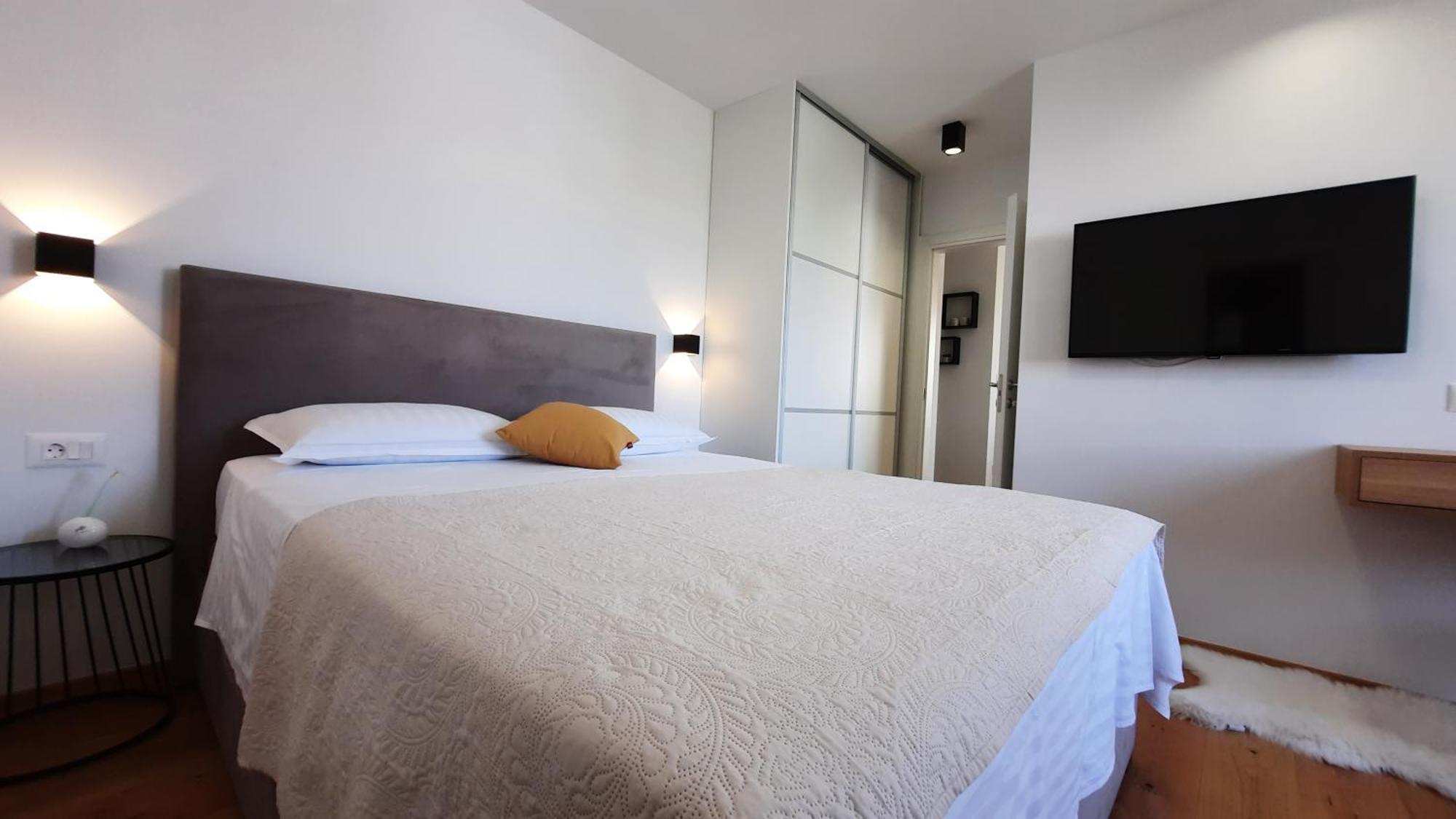 Luxury Apartments Marina View 沃迪切 外观 照片